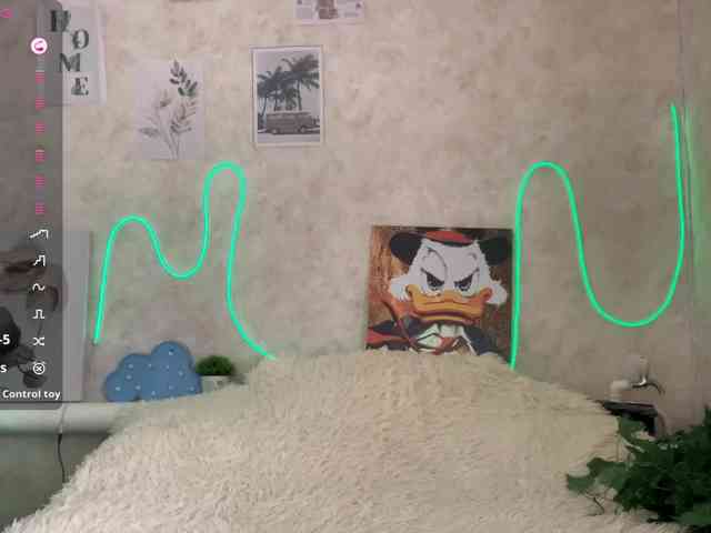 KimikoChandronnait Sex Cam Show