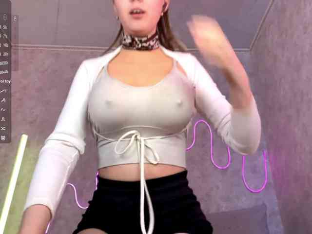 KimikoChandronnait webcam