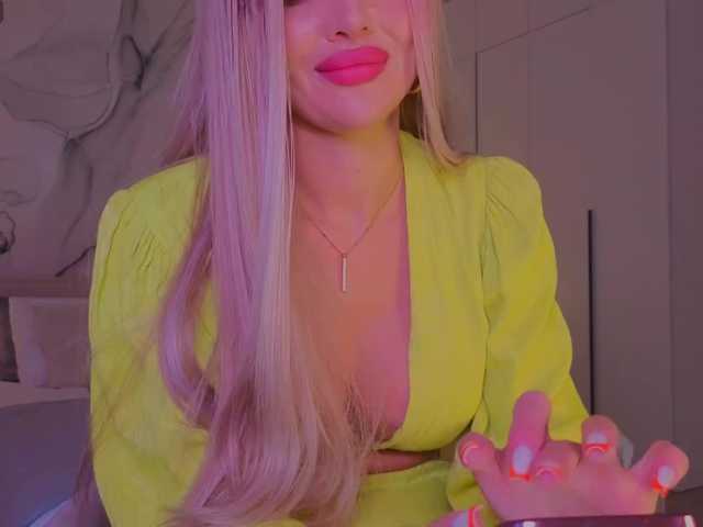 -Naomi-