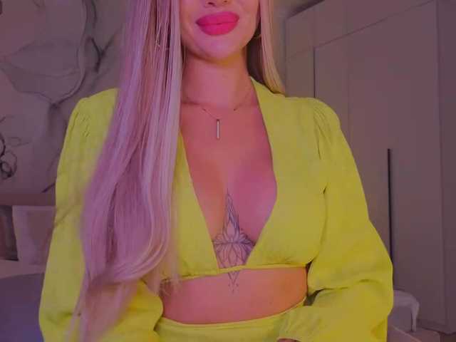 -Naomi-