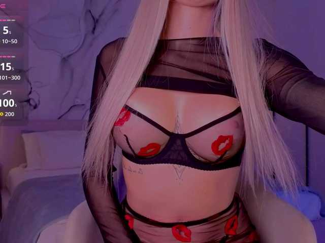 -Naomi- live cam on BongaCams