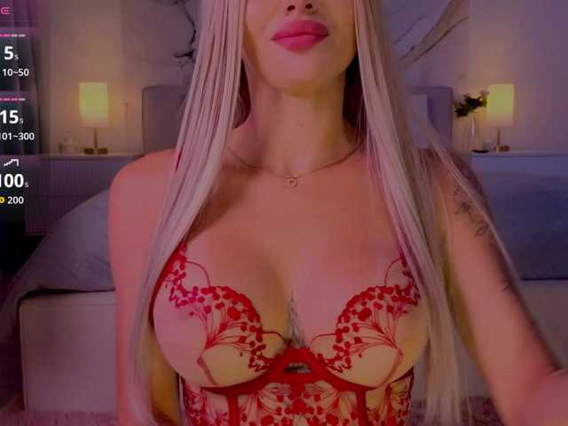 -Naomi-