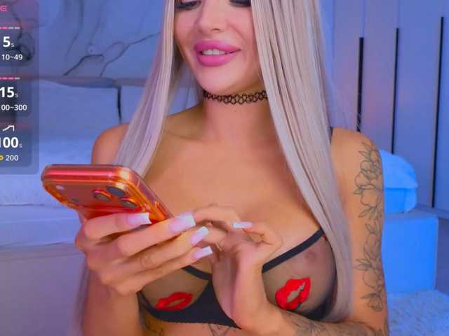 -Naomi- live cam on BongaCams