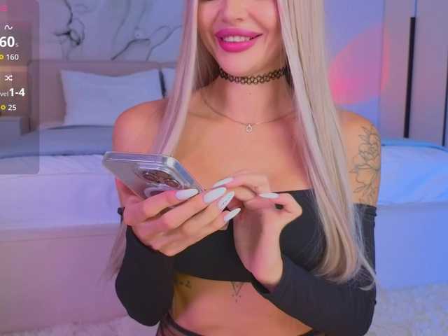 -Naomi- live cam on BongaCams