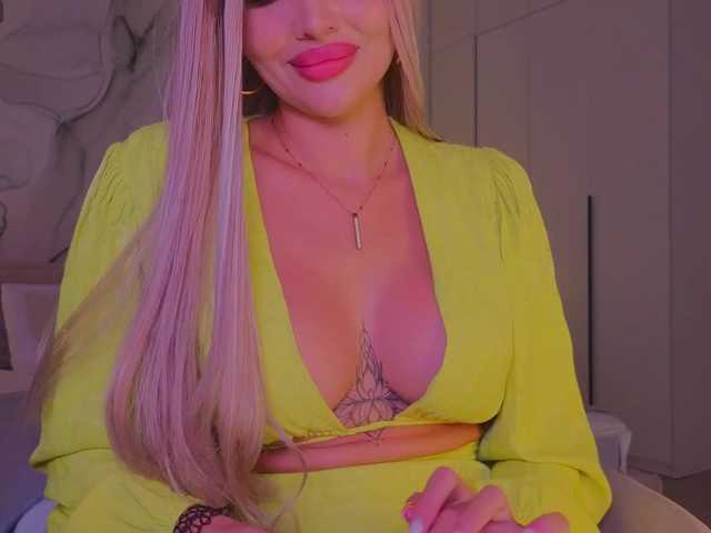 -naomi- cam belle