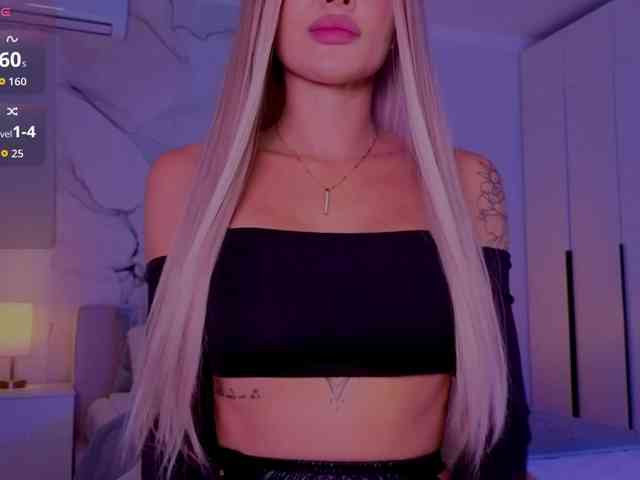 -Naomi- -Naomi-