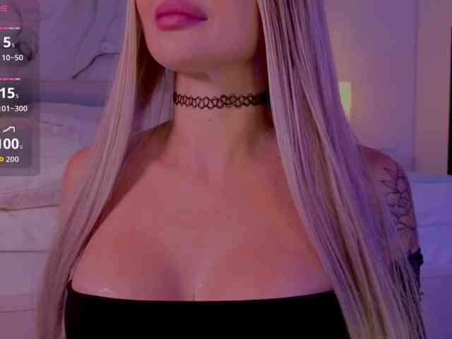 -Naomi- Sex Cam Show