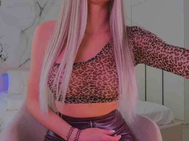 Naoomi webcam