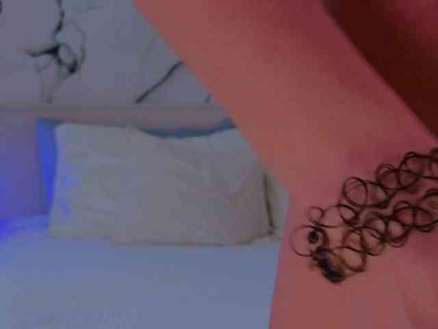 Naoomi webcam