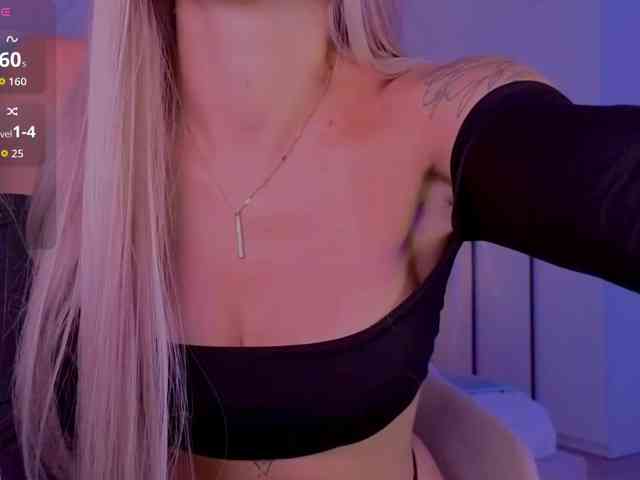 -Naomi- Sex Cam Show