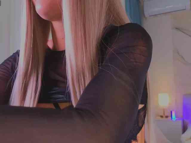 Naoomi webcam