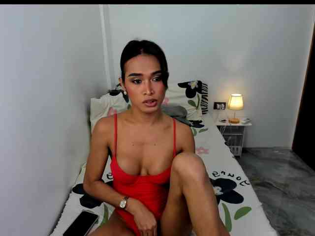 EmilyLunaa Sex Cam Show