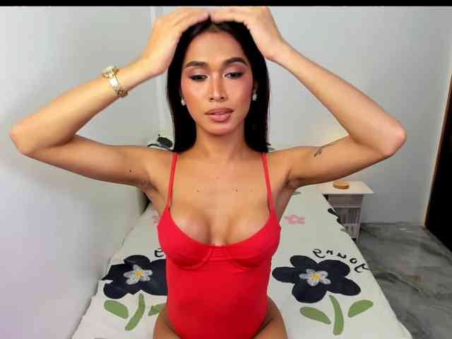 EmilyLunaa Sex Cam Show