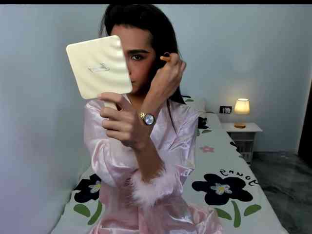 EmilyLunaa Sex Cam Show