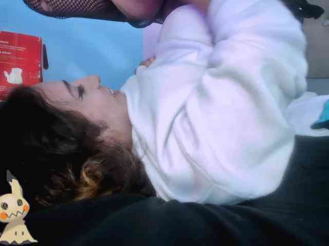 MEW-ALIX Live Webcam on BongaCams