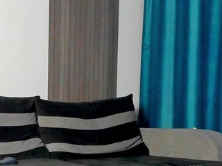 CindyTail Porn Show