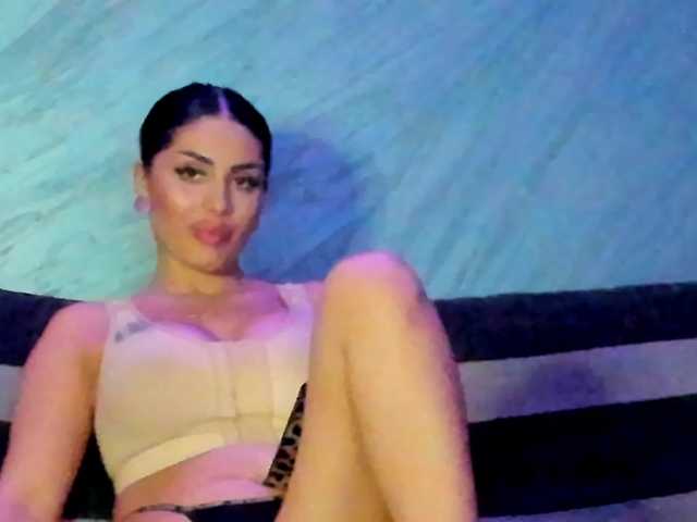 CindyTail live cam on BongaCams
