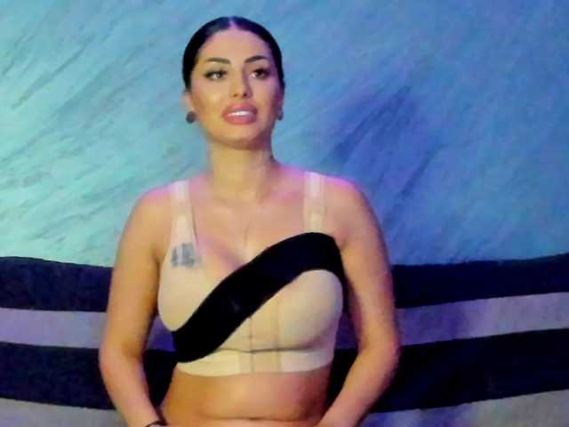 CindyTail live cam on BongaCams