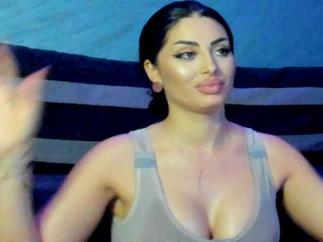 CindyTail live cam on BongaCams