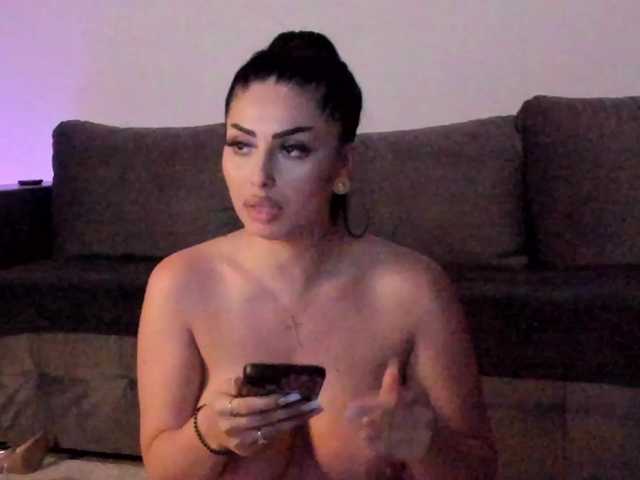 CindyTail live cam on BongaCams
