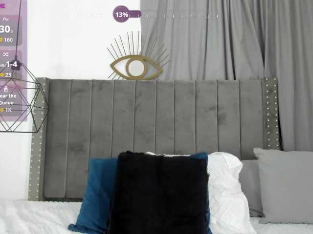 Lupita3x, live now on BongaCams