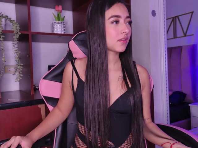 DeisyPerez live cam on BongaCams