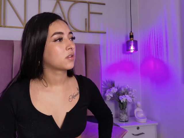DeisyPerez live cam on BongaCams