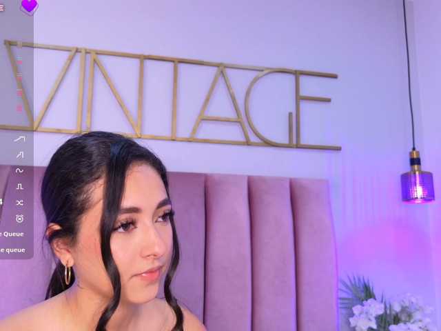 DeisyPerez live cam on BongaCams