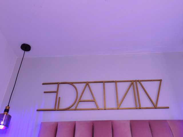 DeisyPerez live cam on BongaCams