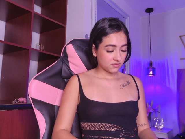 DeisyPerez live cam on BongaCams