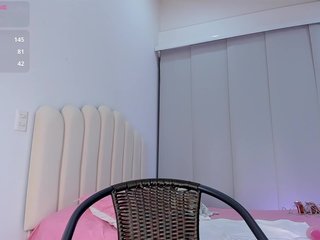 Amira-zahra Porn Show