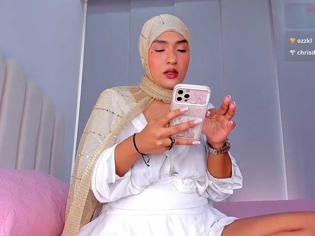 Amira-zahra live cam on BongaCams