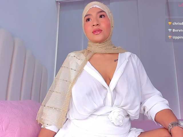 Amira-zahra live cam on BongaCams