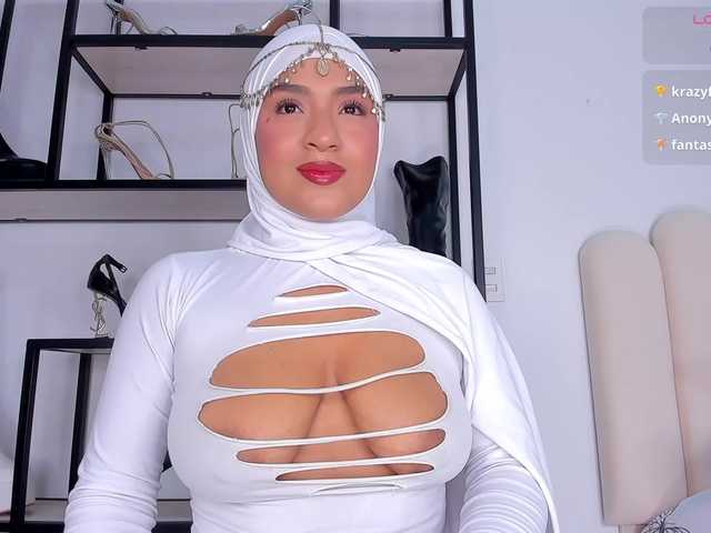 Amira-zahra live cam on BongaCams