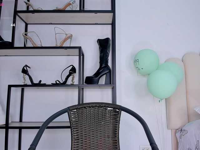 Amira-zahra live cam on BongaCams