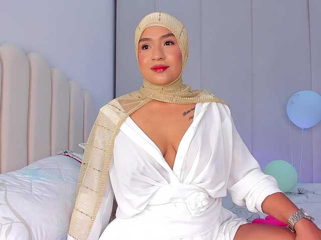 Amira-zahra's BongaCams show and profile