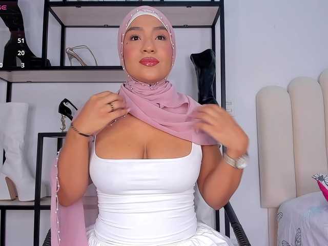Amira-zahra live cam