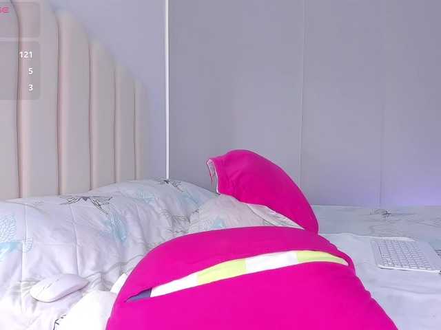 Amira-zahra live cam on BongaCams
