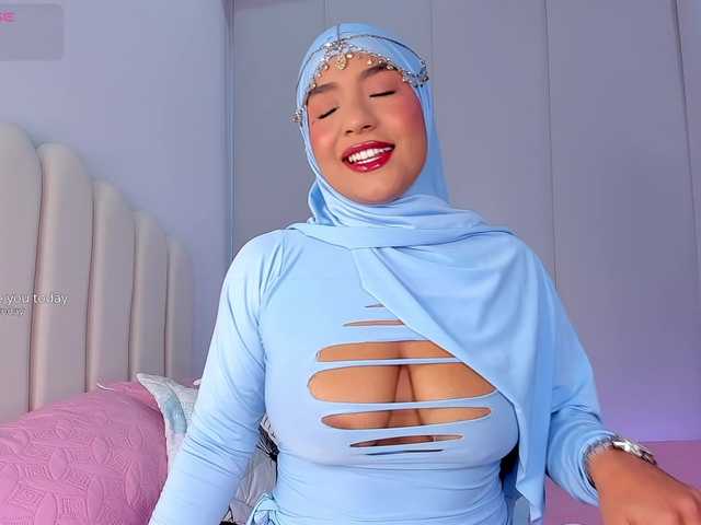 Amira-zahra live cam on BongaCams