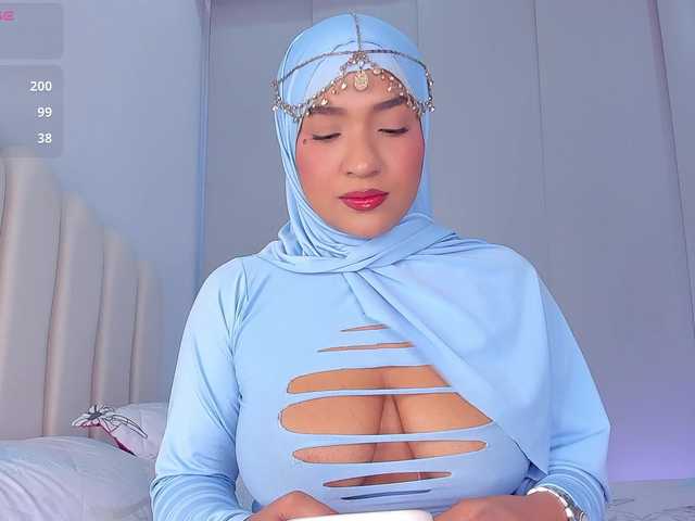 Amira-zahra live cam on BongaCams