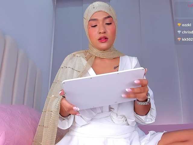 Amira-zahra live cam on BongaCams