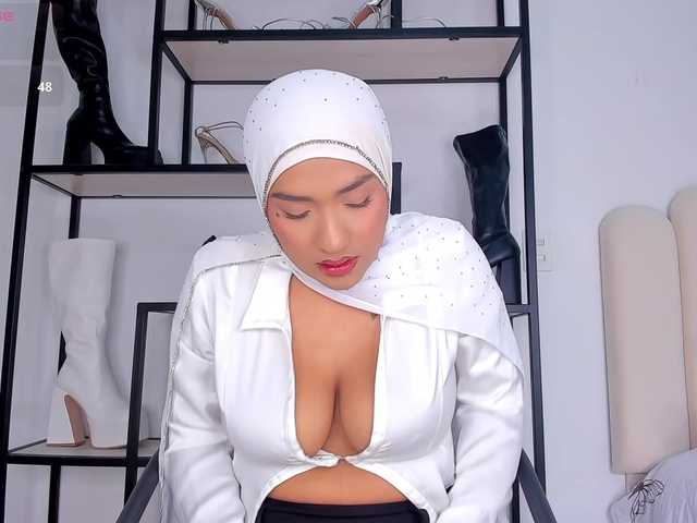 Amira-zahra live cam on BongaCams