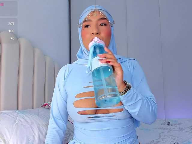 Amira-zahra live cam on BongaCams