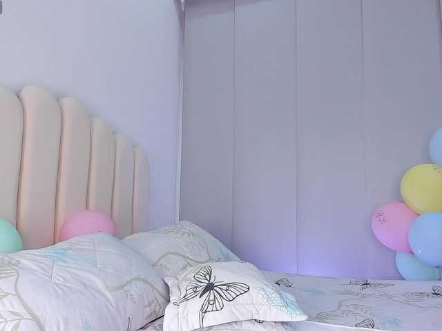 Amira-zahra's BongaCams show and profile