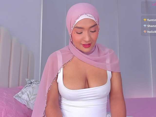 Amira-zahra live cam on BongaCams