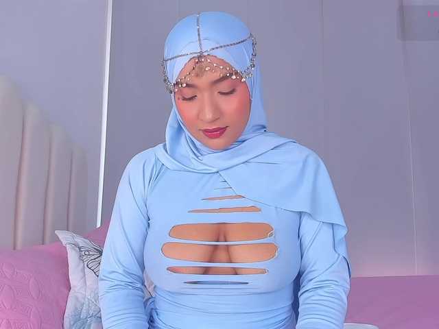 Amira-zahra live cam on BongaCams