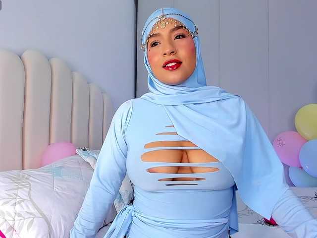 Amira-zahra's BongaCams show and profile