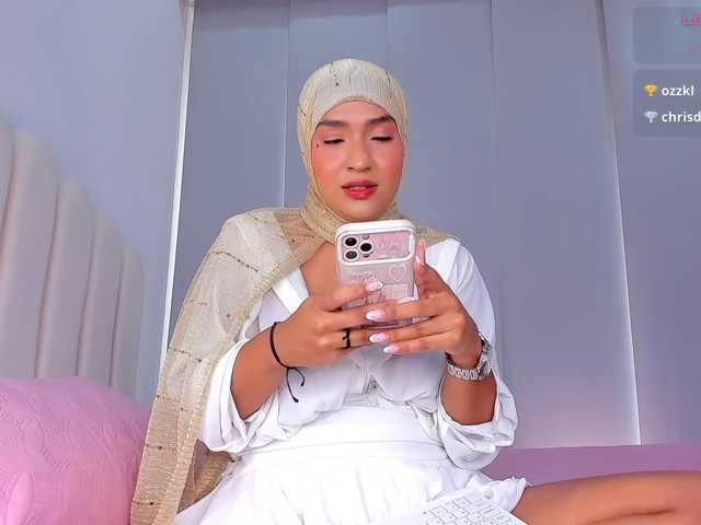 Amira-zahra live cam on BongaCams