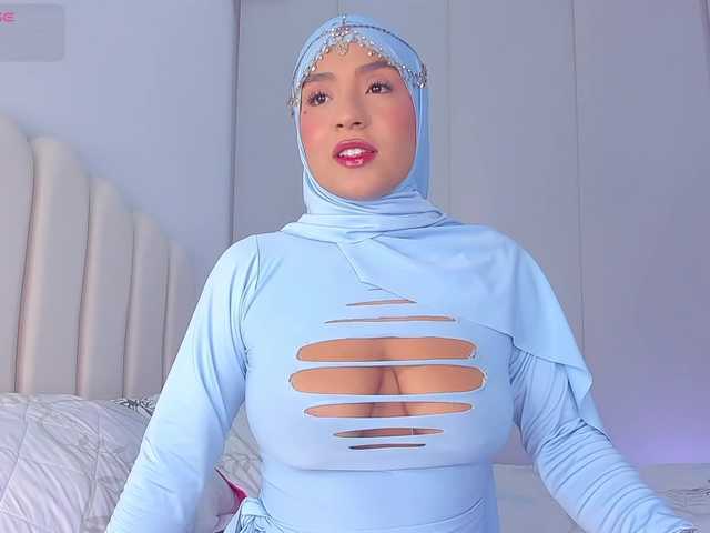 Amira-zahra live cam on BongaCams