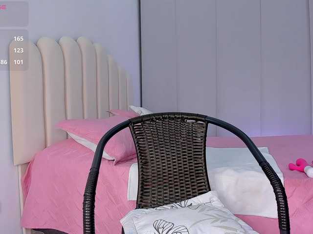 Amira-zahra live cam on BongaCams